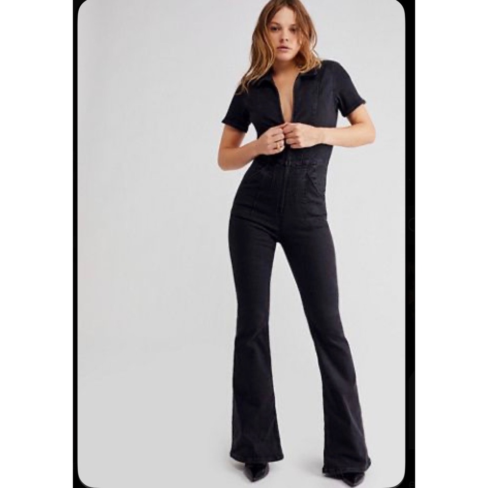 We The Free Jumpsuit Women XS Black Denim Short Sleeve Flare Zip Front
